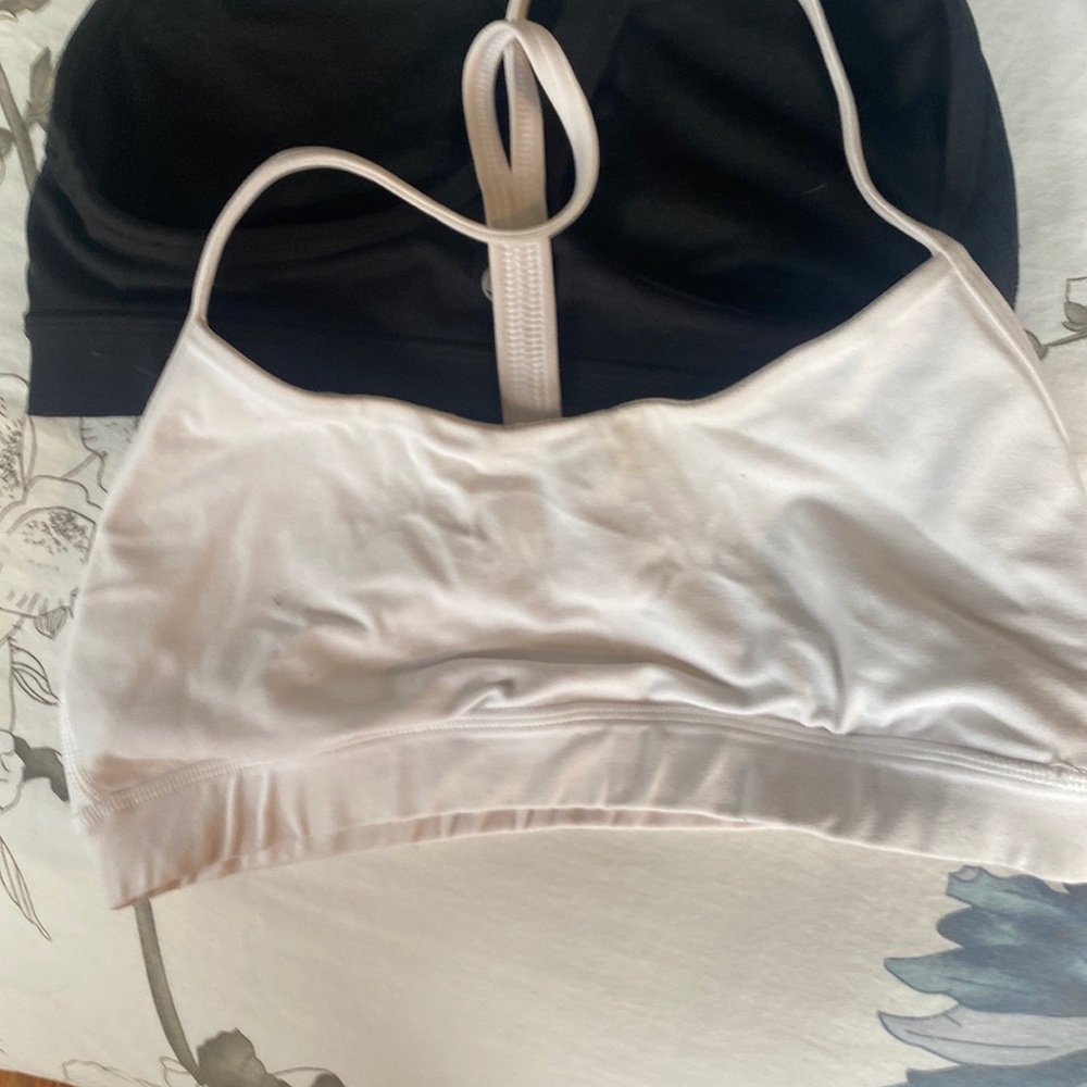 lululemon athletica white Sports Bra sz 6